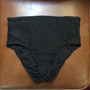 Black high waisted bikini bottoms (with pockets)